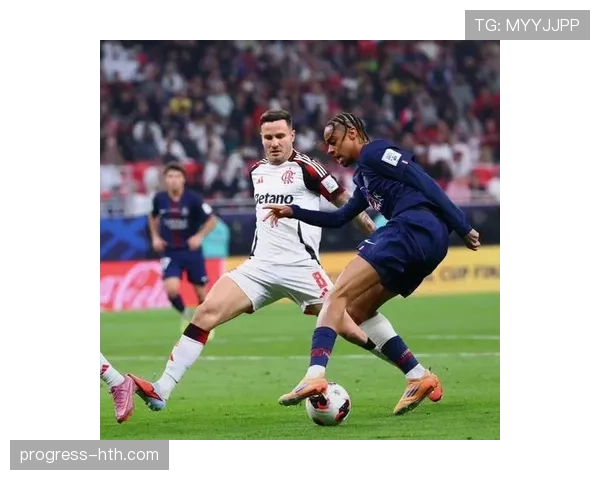 门将神勇扑救力挽狂澜，球队逆转取胜表现亮眼