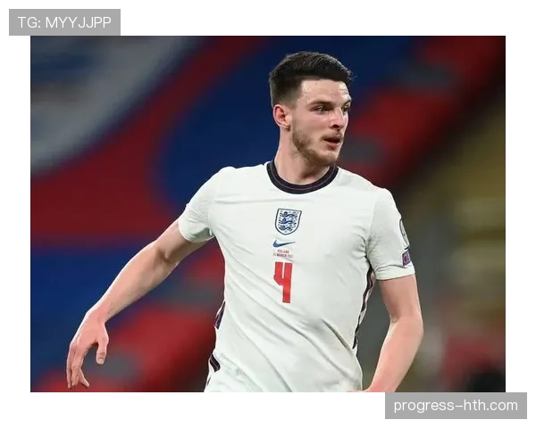 英格兰三狮出征欧洲杯,球迷期待稳健表现 英格兰三狮出征欧洲杯,球迷期待稳健表现