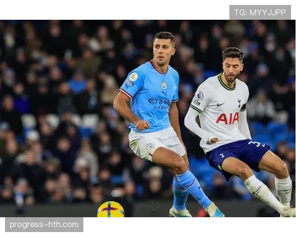 赖斯vs罗德里：英超后腰巅峰对决解析